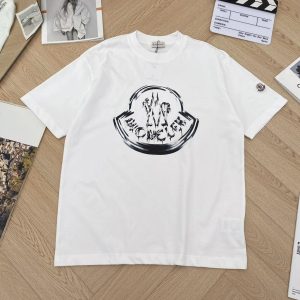 Moncler T-shirt