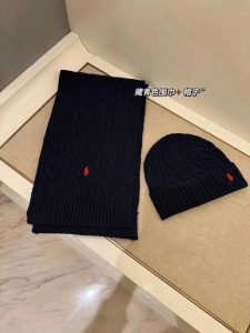 Ralph Lauren Hat-Scarf Combo