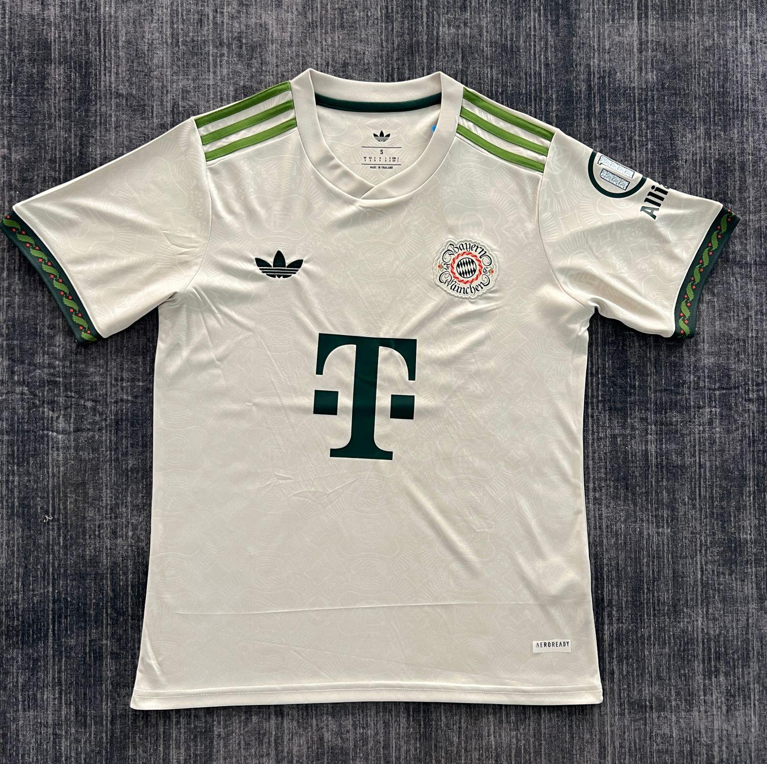 25-26 Bayern Munich away kit