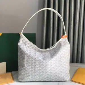 Goyard Bag